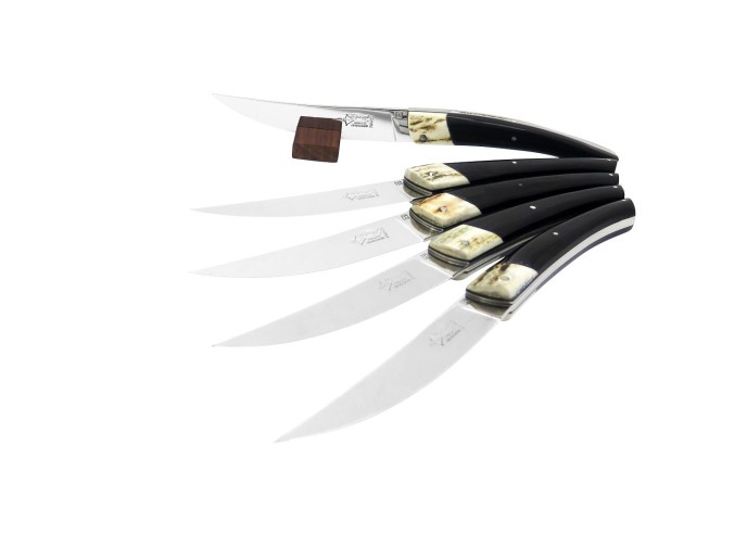 Coffret de 6 couteaux de table Le Thiers ® Manche en buffle noir avec fausses mitres en cerf, finition brillant