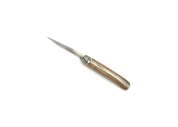 Laguiole knife for Ladies with a walnut handle - Arbalète G.David