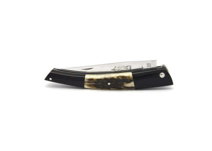 Le Thiers ® pliant, guilloché main, manche en buffle et bois de cerf de 12 cm, finition brillant