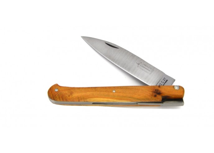 Saint Martin folding knife, chiseled, juniper wood handle