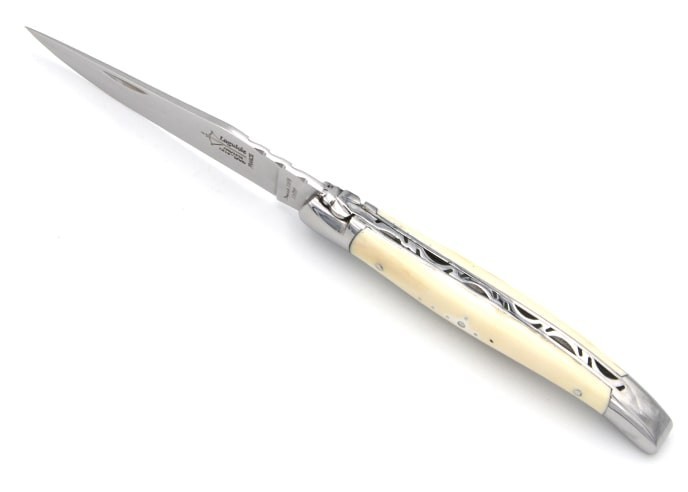 Laguiole pliant Forgé, manche en dent de phacochère de 12 cm, finition brillant