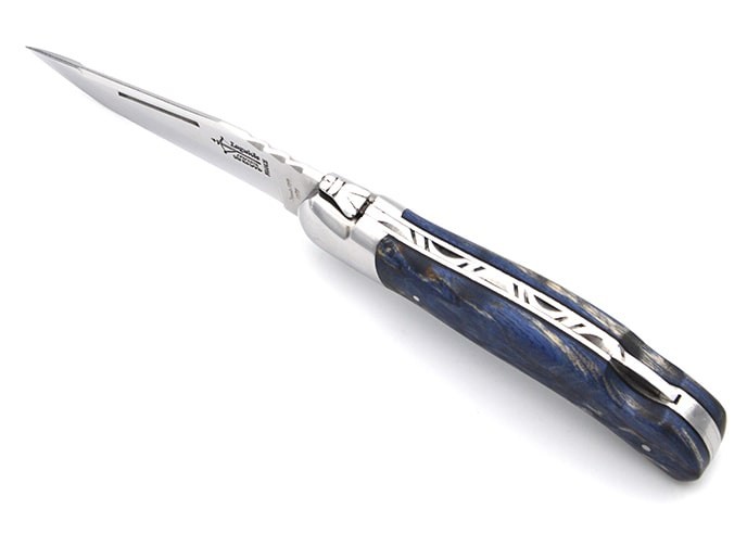 Laguiole folding knife Grande Nature Prestige, 12 cm blue stabilised birchwood handle, shiny finish