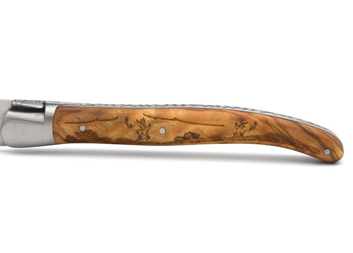 Laguiole Prestige folding knife, 12 cm olive wood with a deer motif, matt finish