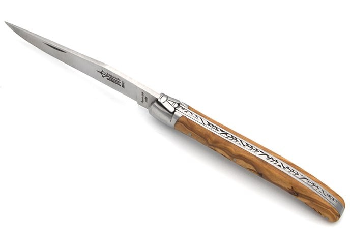 Laguiole Prestige folding knife, 12 cm olive wood handle with fish motif, matt finish