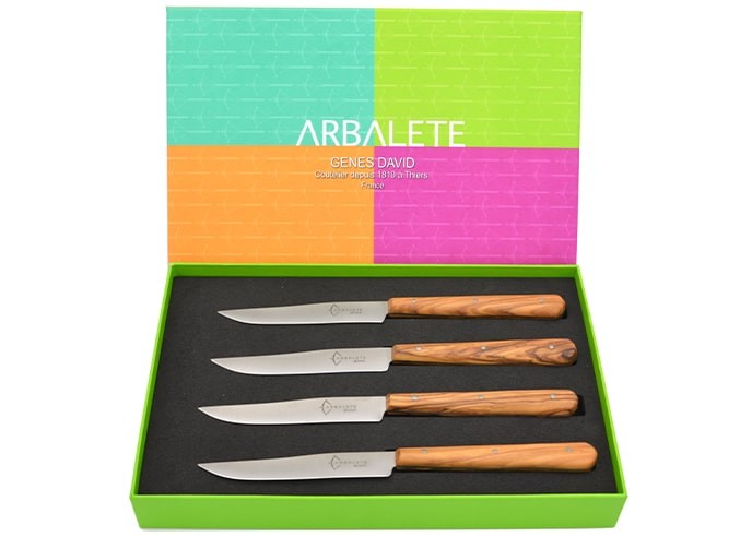 Set of 4 kitchen / table knives, full handle in olive wood, matt finish