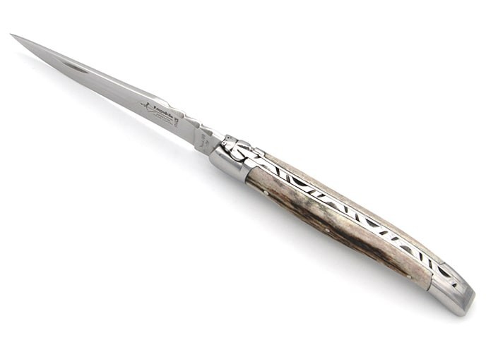 Laguiole pliant Forgé, manche en bois de cerf de 12 cm, finition brillant