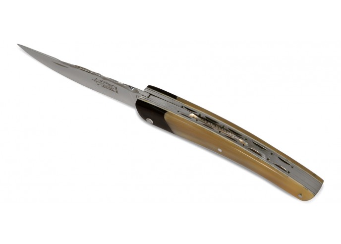 Le Thiers ® Prestige folding knife, false bolster in ebony wood, 12 cm blonde horn tip handle, shiny finish