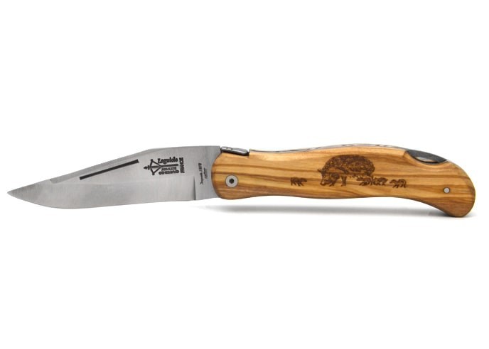Laguiole folding knife Cubic Grande Nature, 12 cm olive wood handle, boar motif, matt finish