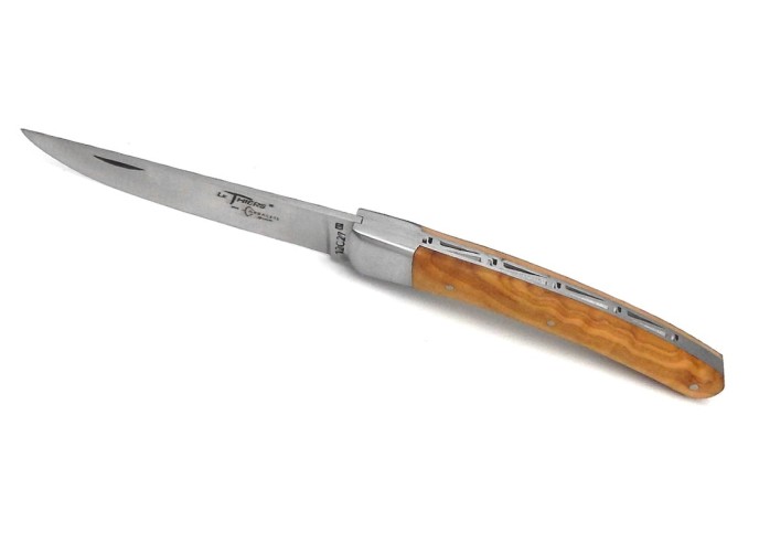 Le Thiers ® folding knife guilloché, 12 cm olive wood handle, matt finish