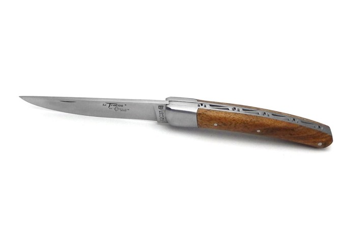 Le Thiers ® folding knife guilloché, walnut wood handle, matt finish
