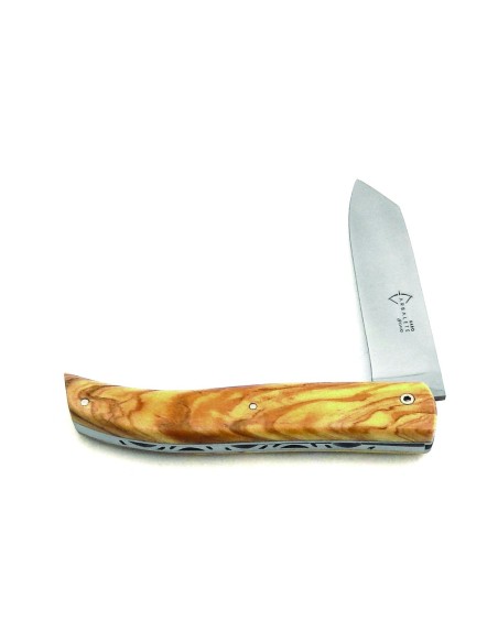 The KARO from Arbalete, olive wood handle