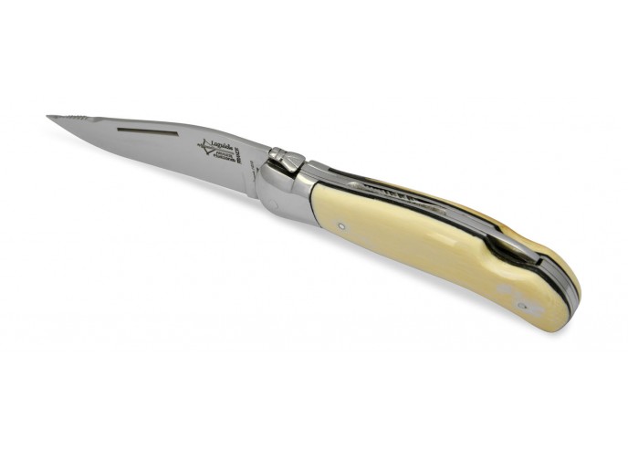 Laguiole folding knife Grande Nature Chiseled, 12 cm bone handle, shiny finish